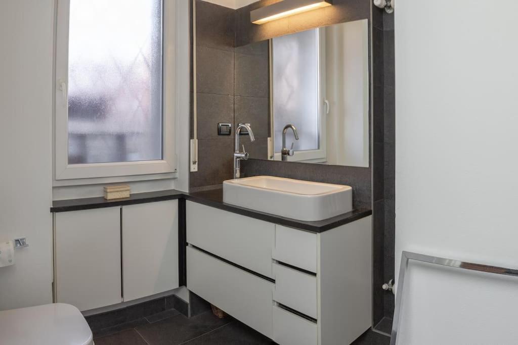 Tridenthome 5 Min From Station & Free Wifi Trento Esterno foto